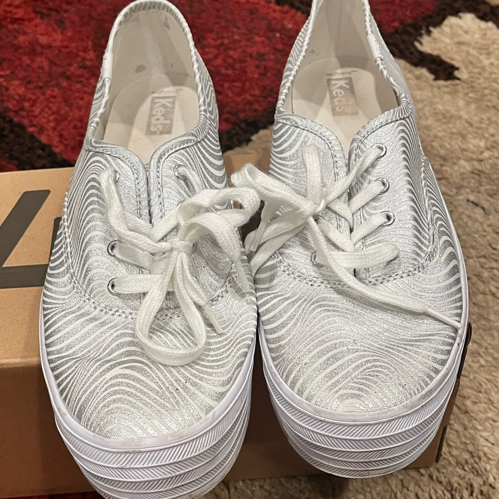 Keds size 10 Silver Sneakers with Swirling Texture